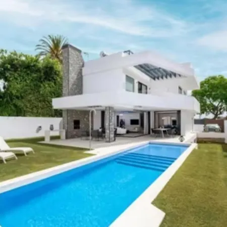 Blanmar Villa *